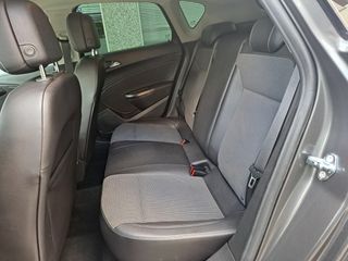 Opel Astra 2011 COSMO 1.7 CDTI 130PS-thumb-14