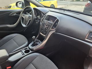Opel Astra 2011 COSMO 1.7 CDTI 130PS-thumb-16