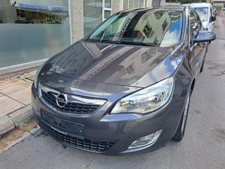 Opel Astra 2011 COSMO 1.7 CDTI 130PS-thumb-2