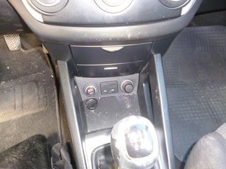 Kia Ceed / cee'd Sportswagon 2011 1.6 DIESEL-thumb-6