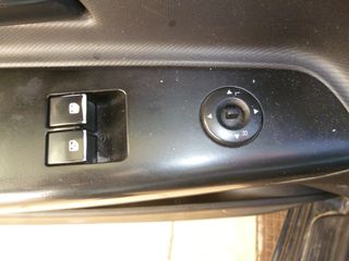 Kia Ceed / cee'd Sportswagon 2011 1.6 DIESEL-thumb-18
