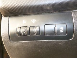 Kia Ceed / cee'd Sportswagon 2011 1.6 DIESEL-thumb-19