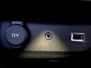 Citroen C3 2017 1.2 PureTech Feel 82hp-thumb-32