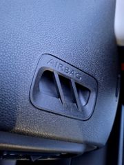 Citroen C3 2017 1.2 PureTech Feel 82hp-thumb-38
