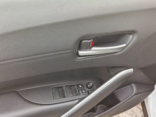 Toyota Corolla Cross 2023 2.0 HDF HYBRID 197HP E-CVT ACTIVE PLUS FWD-thumb-8
