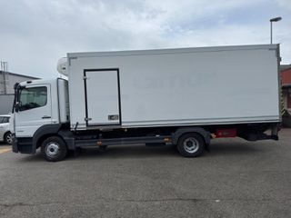 Ψυγείο Mercedes-Benz 2018 ATEGO 1024  Ψυγειο καταψυξη-thumb-5