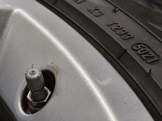 RANGE ROVER / LAND ROVER Ζαντολαστιχα με Pirelli-thumb-6