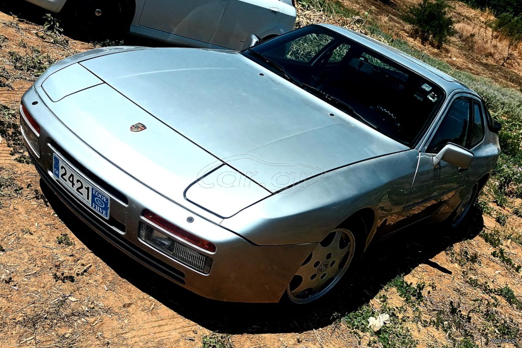 Porsche 944 1983 944 s2 3.0cc 211hp