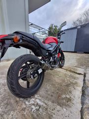 Honda VTR 250 2009-thumb-3