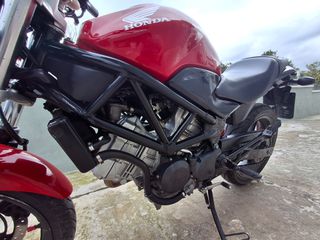 Honda VTR 250 2009-thumb-7