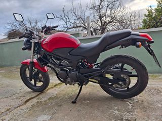 Honda VTR 250 2009-thumb-12