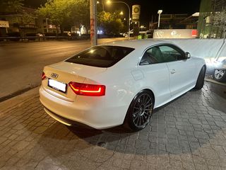 Audi A5 2010 S-LINE-thumb-1