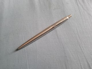 ΣΤΥΛΌ PARKER JOTTER MONOCHROME SILVER