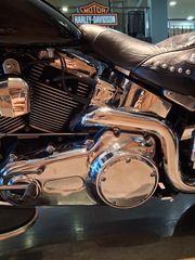 Harley Davidson Heritage Softail 2011-thumb-15