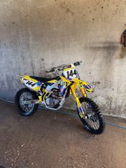 Suzuki RM-Z 450 2018-thumb-5