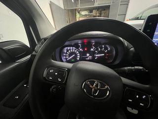 Toyota PROACE CITY 2022 10/22 τριθέσιο navi  6ταχυτητες-thumb-25