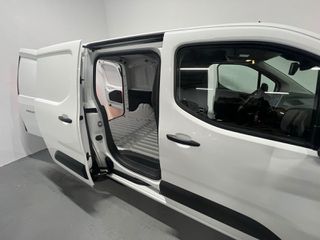 Toyota PROACE CITY 2022 10/22 τριθέσιο navi  6ταχυτητες-thumb-12