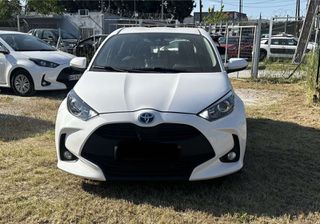 Toyota Yaris 2021 Hybrid-thumb-8
