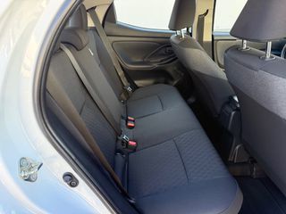 Toyota Yaris 2021 Hybrid-thumb-12