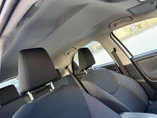 Toyota Yaris 2021 Hybrid-thumb-15
