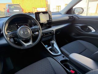Toyota Yaris 2021 Hybrid-thumb-17