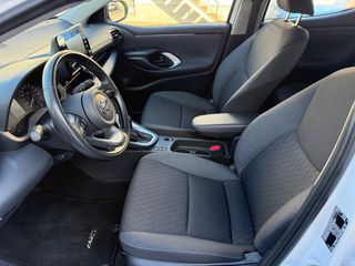 Toyota Yaris 2021 Hybrid-thumb-18