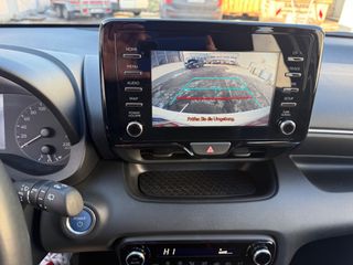 Toyota Yaris 2021 Hybrid-thumb-19