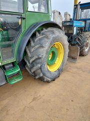 Λάστιχα John Deere 2027-thumb-1
