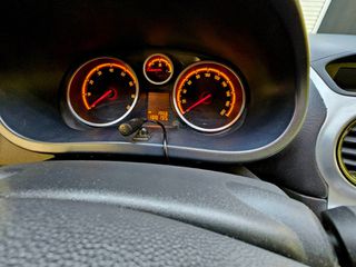 Opel Corsa 2009 S-D-thumb-6