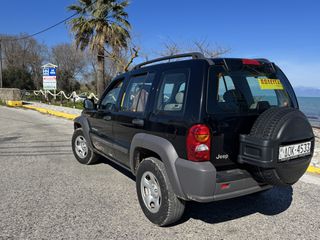 Jeep Cherokee 2005 3700-thumb-9