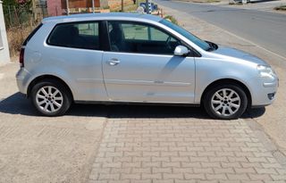Volkswagen Polo 2007-thumb-3