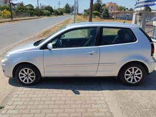 Volkswagen Polo 2007-thumb-4