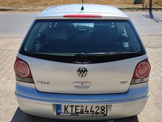 Volkswagen Polo 2007-thumb-5