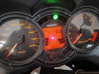 Suzuki V-Strom 650 2007-thumb-2