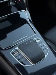 Mercedes-Benz GLC 300 2022 DE 4MATIC 9G-TRONIC AMG LINE PANORAMA FULL EXTRA-thumb-13
