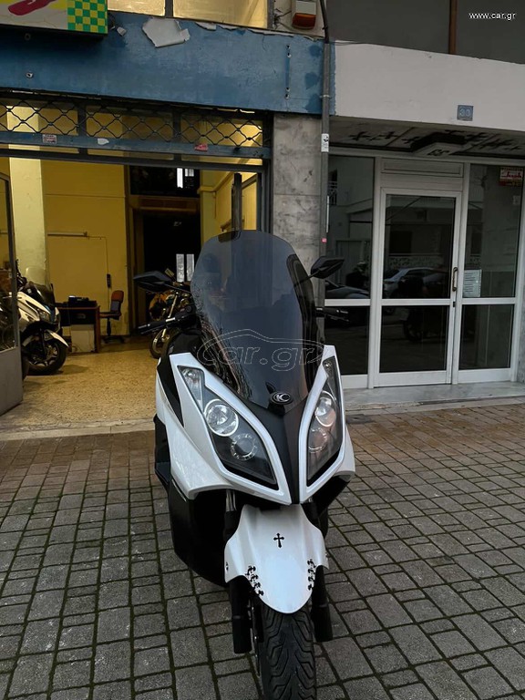 Kymco Downtown 300i 2010