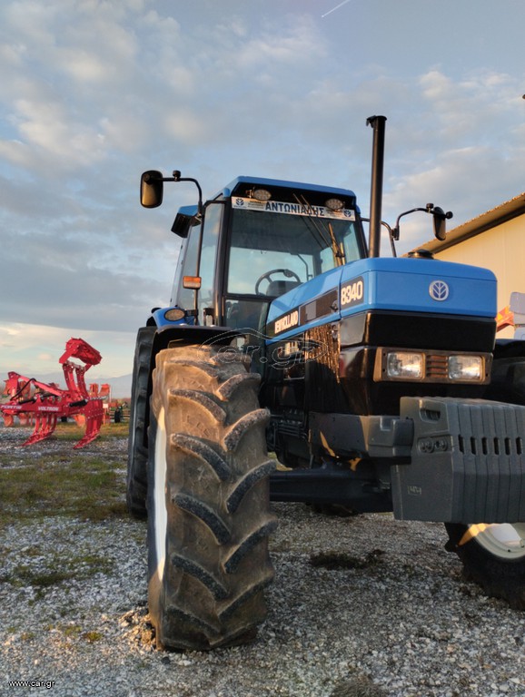 Τρακτέρ New Holland 1996 8340