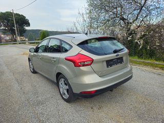 Ford Focus 2016 EcoBoost 1.0 125hp Full Extra-thumb-6