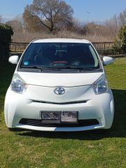 Toyota iQ 2011 D4D