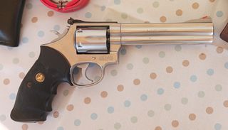 Πωλείται περίστροφο .357 Magnum