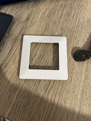 Legrand Valena Life Πλαίσια Πρίζας Λευκά (11τεμ) – 1€/τεμ