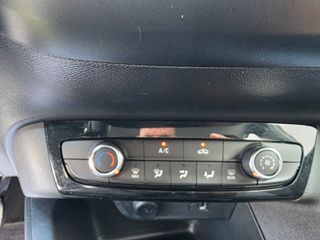Opel Corsa 2020-thumb-24