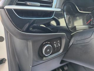 Opel Corsa 2020-thumb-32
