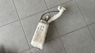 Δοχείο νερού υαλοκαθαριστήρων από Renault Clio III 2006-2012