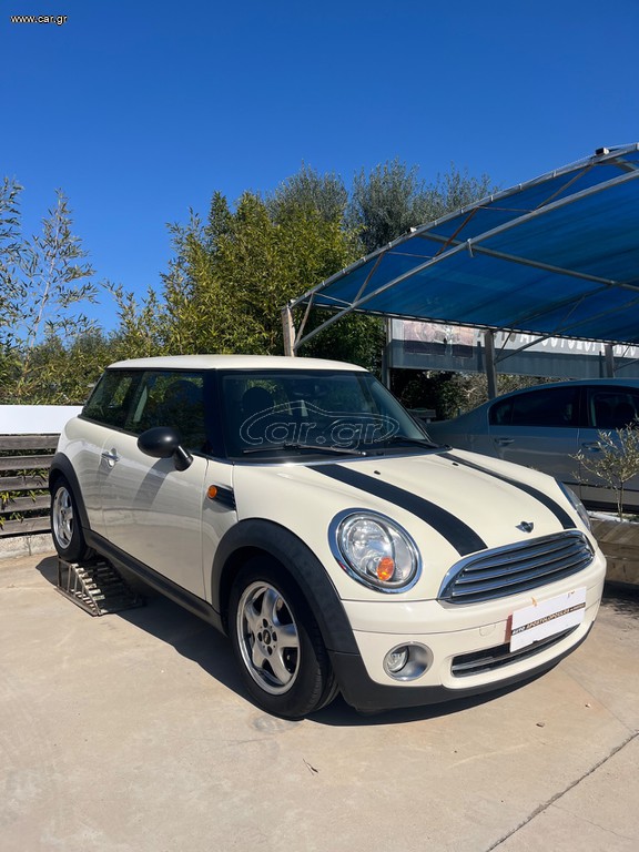 Mini ONE 2011