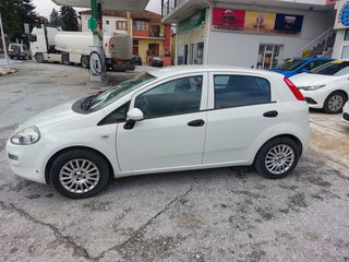 Fiat Punto 2017-thumb-2