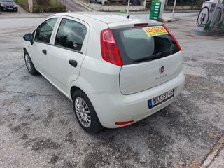 Fiat Punto 2017-thumb-3