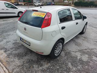 Fiat Punto 2017-thumb-5