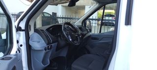 Ford Transit 2018 L2H2-thumb-5