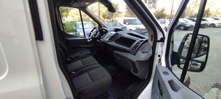 Ford Transit 2018 L2H2-thumb-6